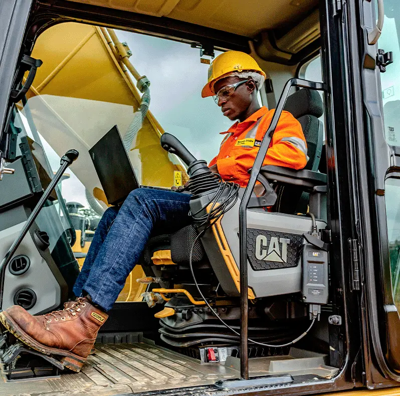 Neemba Operateur sur machine